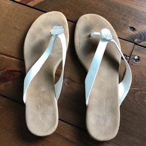 White Aerosoles sandals